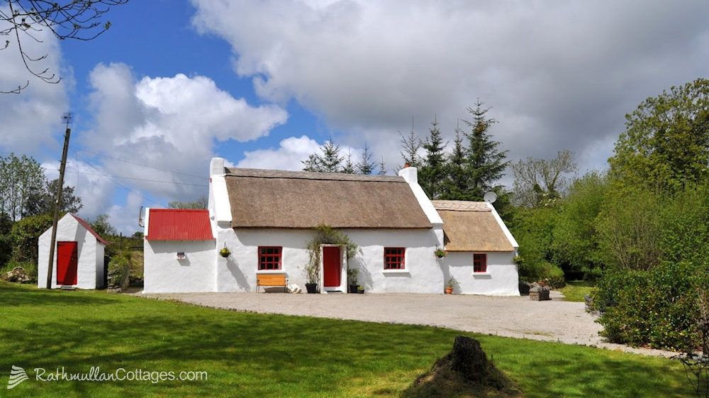 Ray Thatched Cottage - Rathmullan
